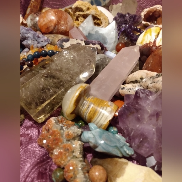 Mystery Box min wholesale value $80 - Picture 4 of 4